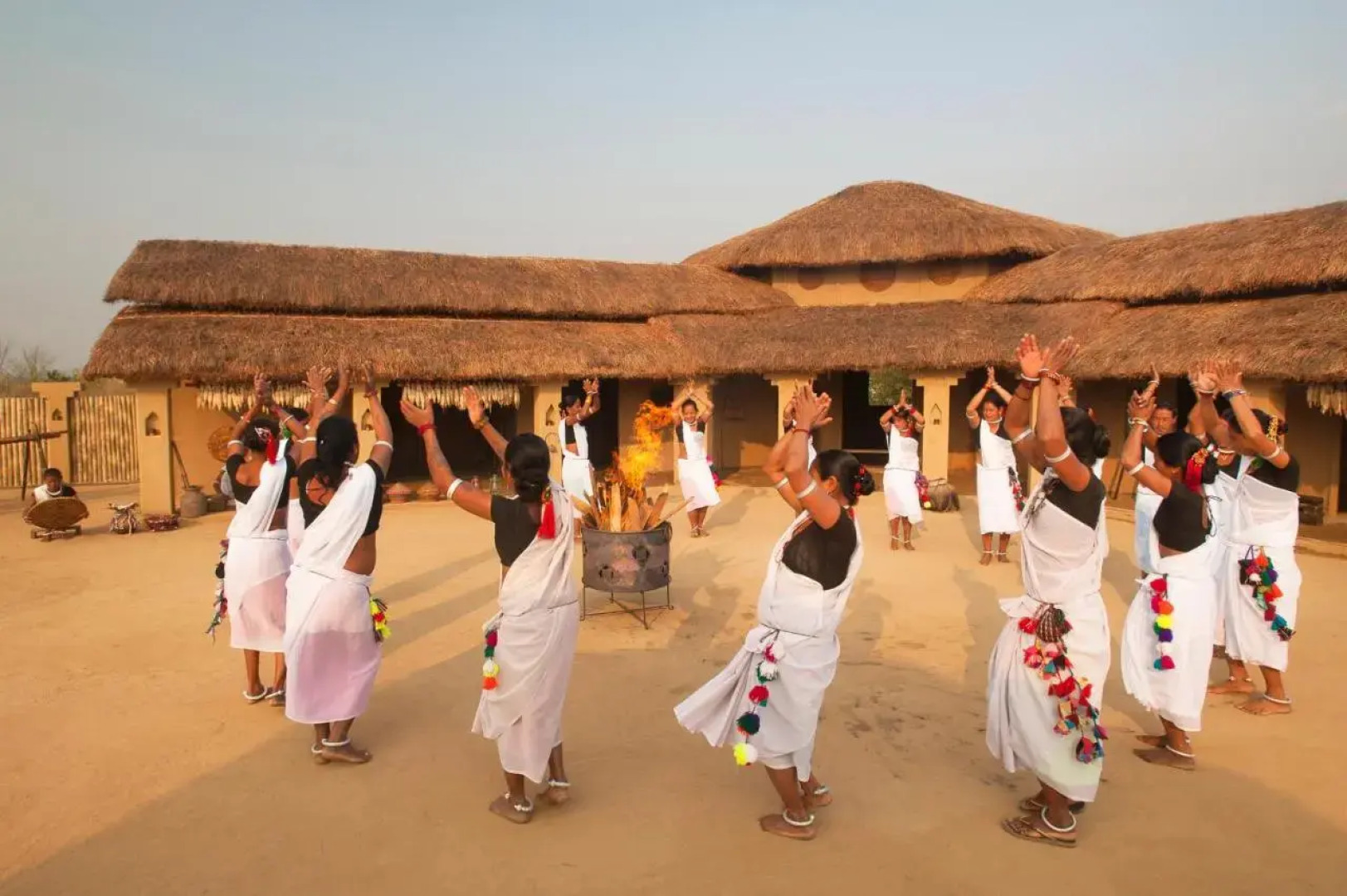 Meghauli Serai Chitwan National Park - A Taj Safari Lodge