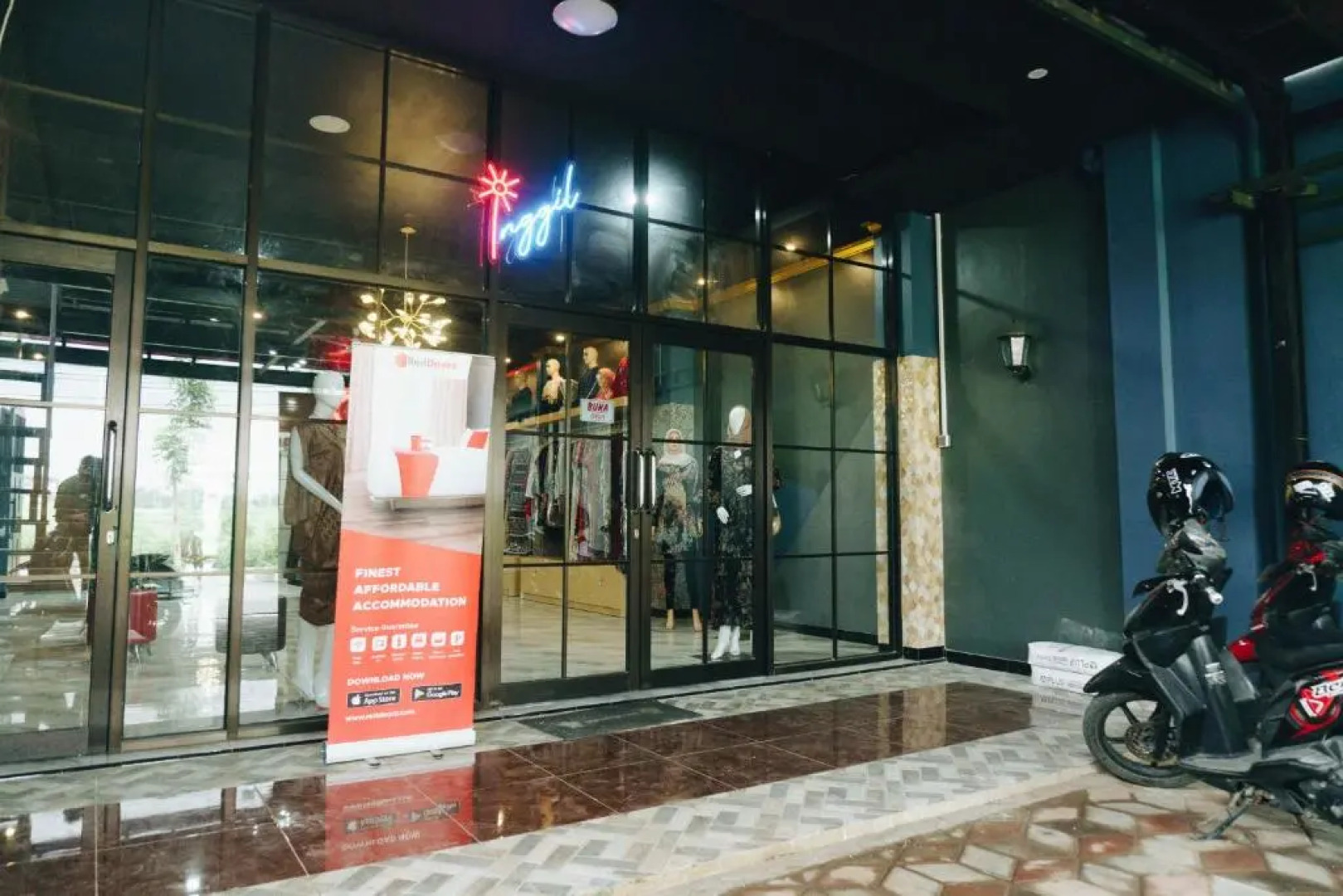 RedDoorz Syariah near Alun Alun Blitar