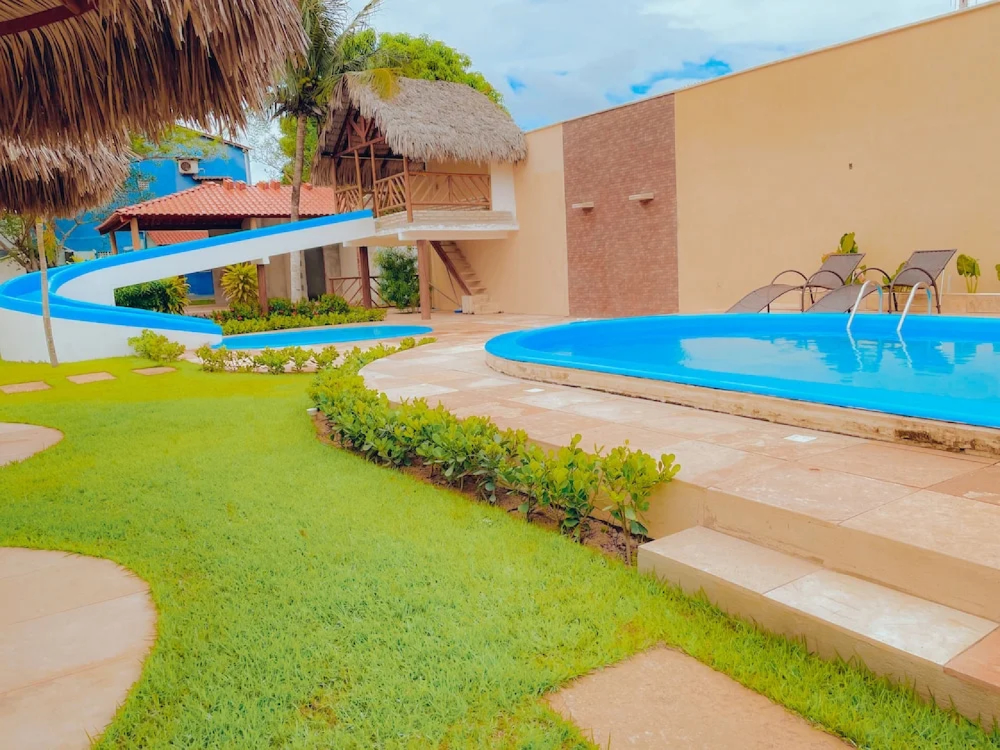 Pousada Obah Village