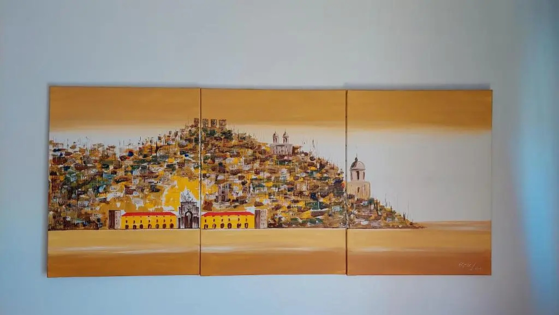 Perfect to Enjoy Lisbon Cascais and Sintra at 1200 metres to metro blue line and Sintra Rail line