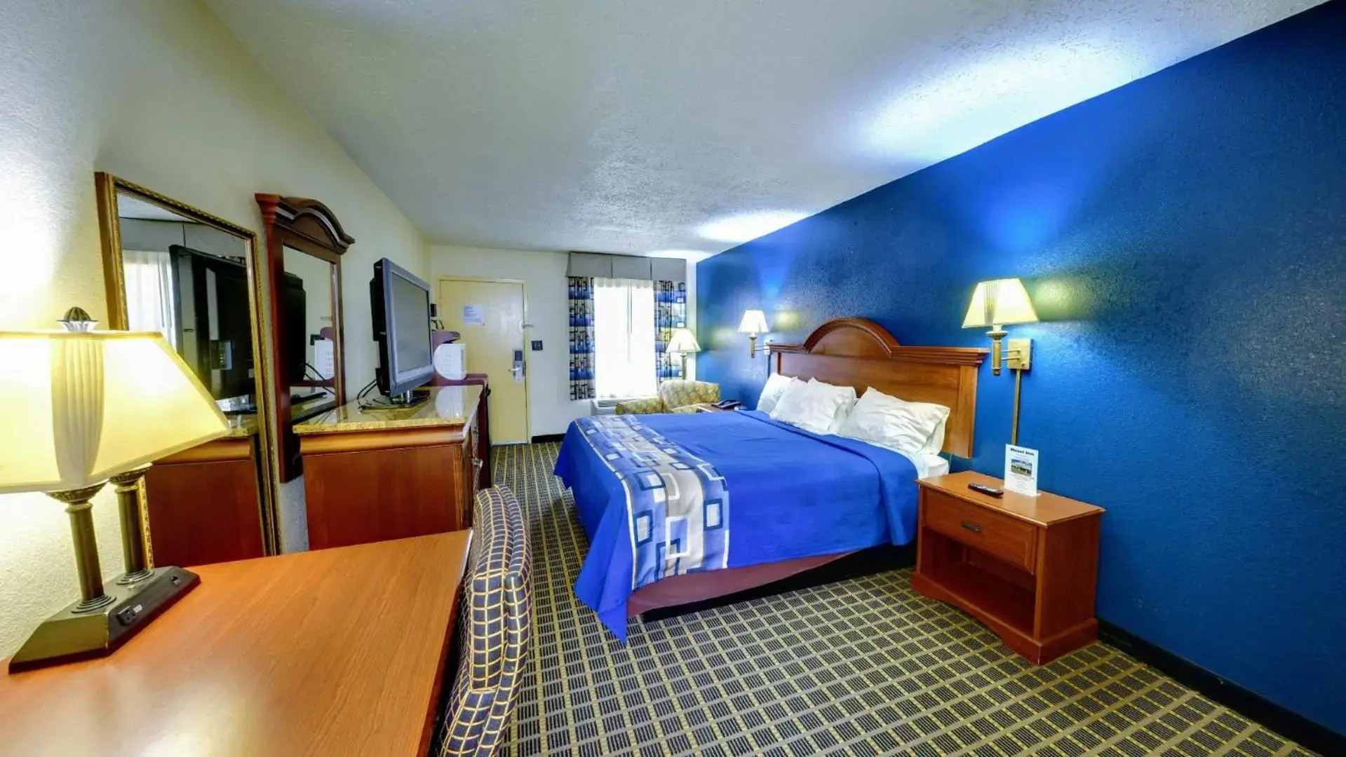 Dahlonega Mountain Inn