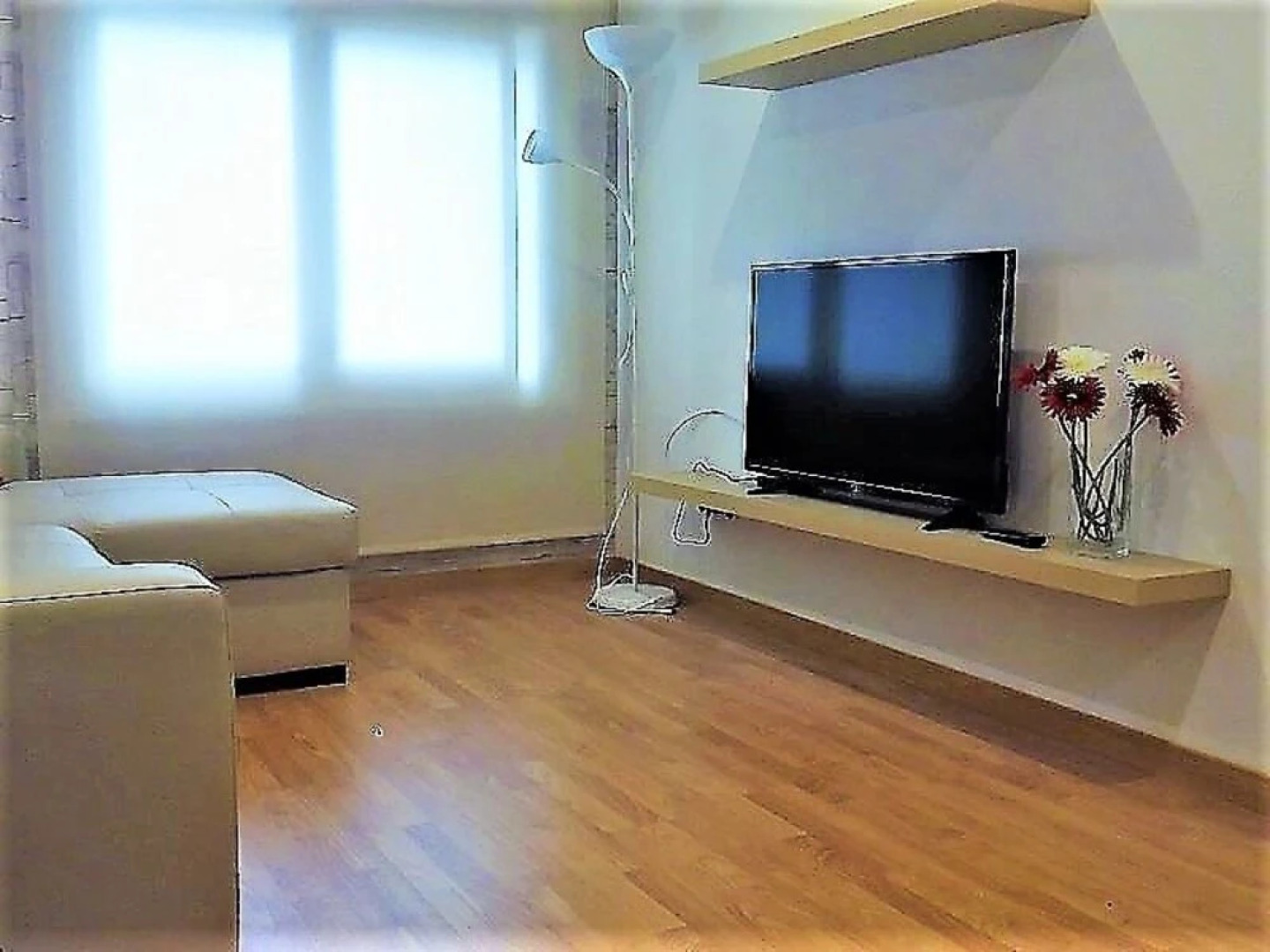 Laura House - The Style Airport Barcelona