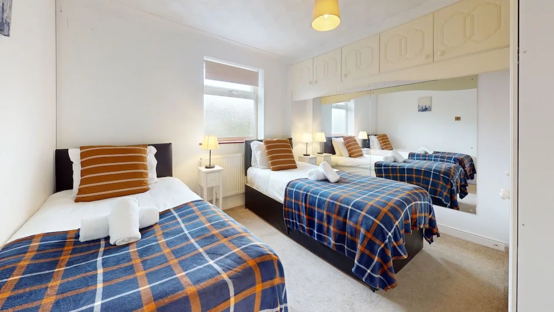 Charming 5-bed House in Grays