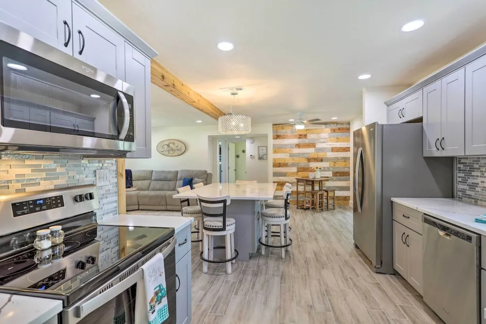 Merritt Island Home w/ Spa - 8 Mi to Cocoa Beach!