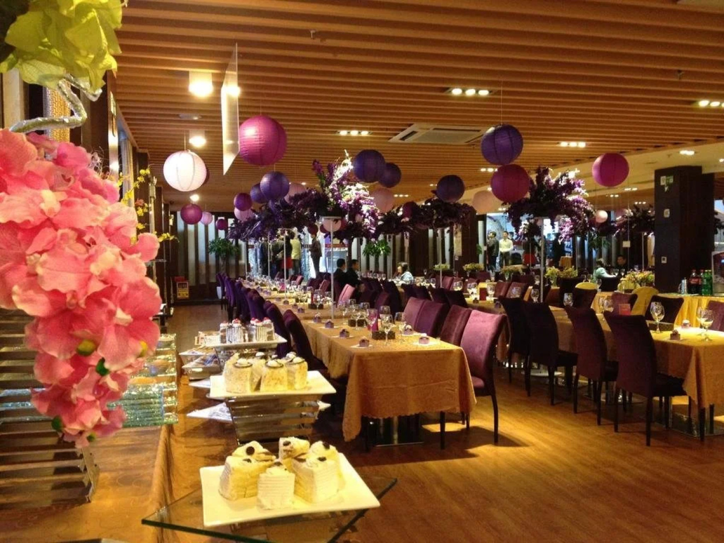 Zhaoqing International Grand Hotel