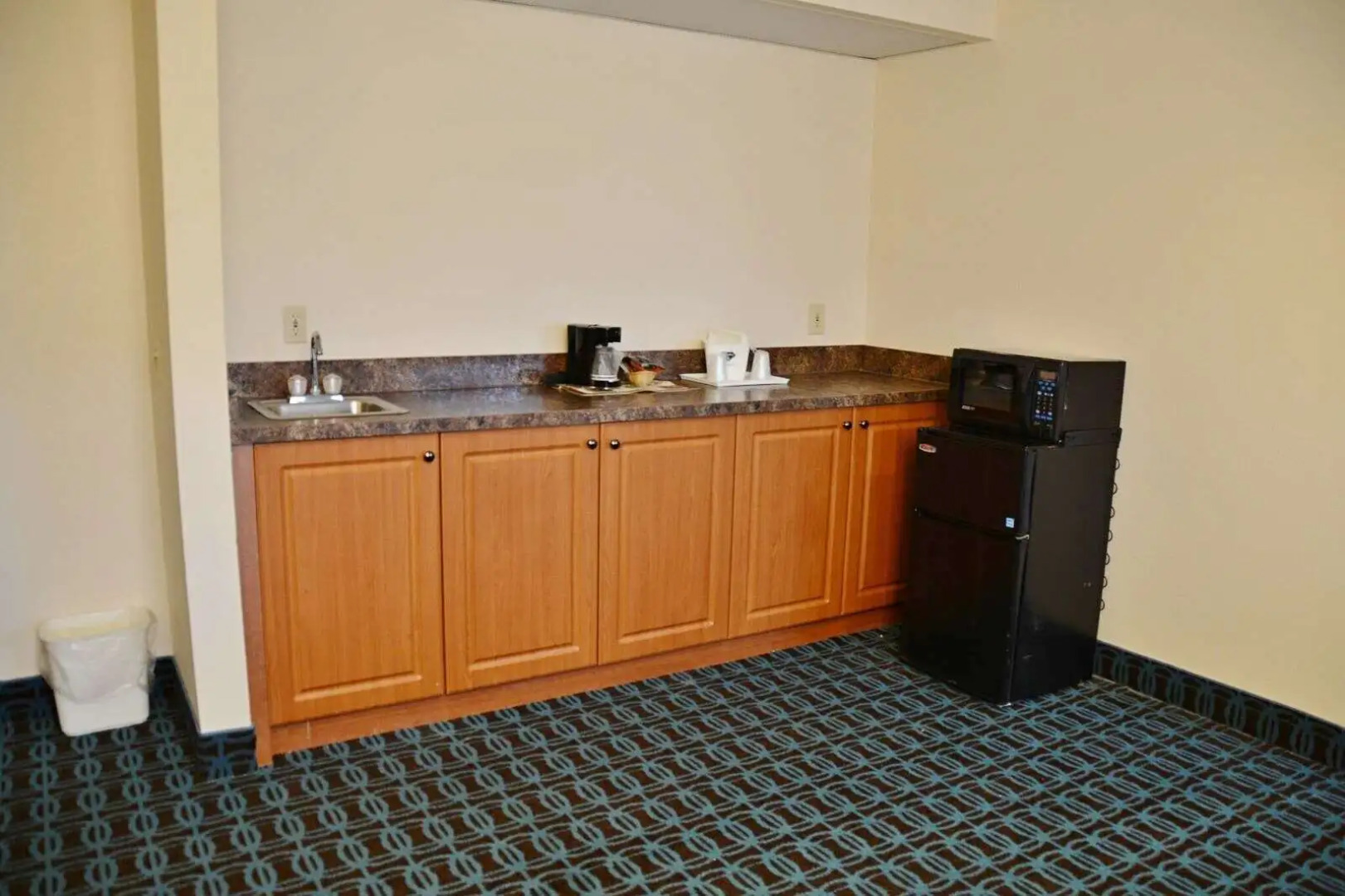 Country Hearth Inn & Suites Kenton