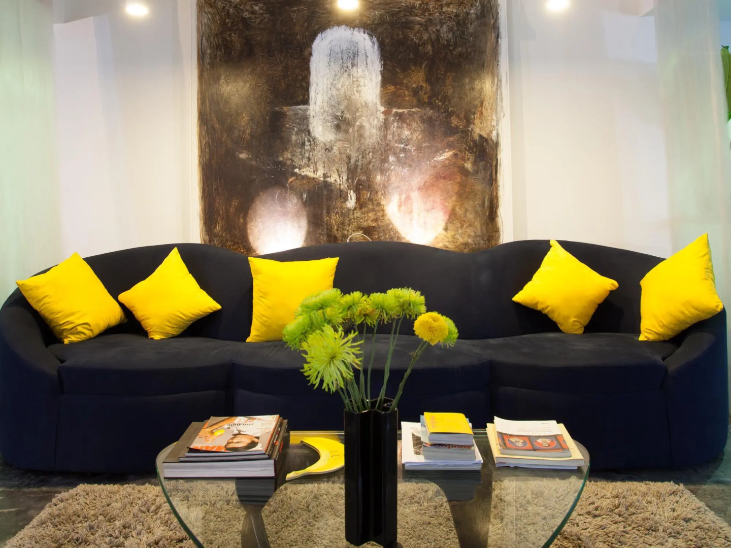 Arthur&Paul - Caters to Men