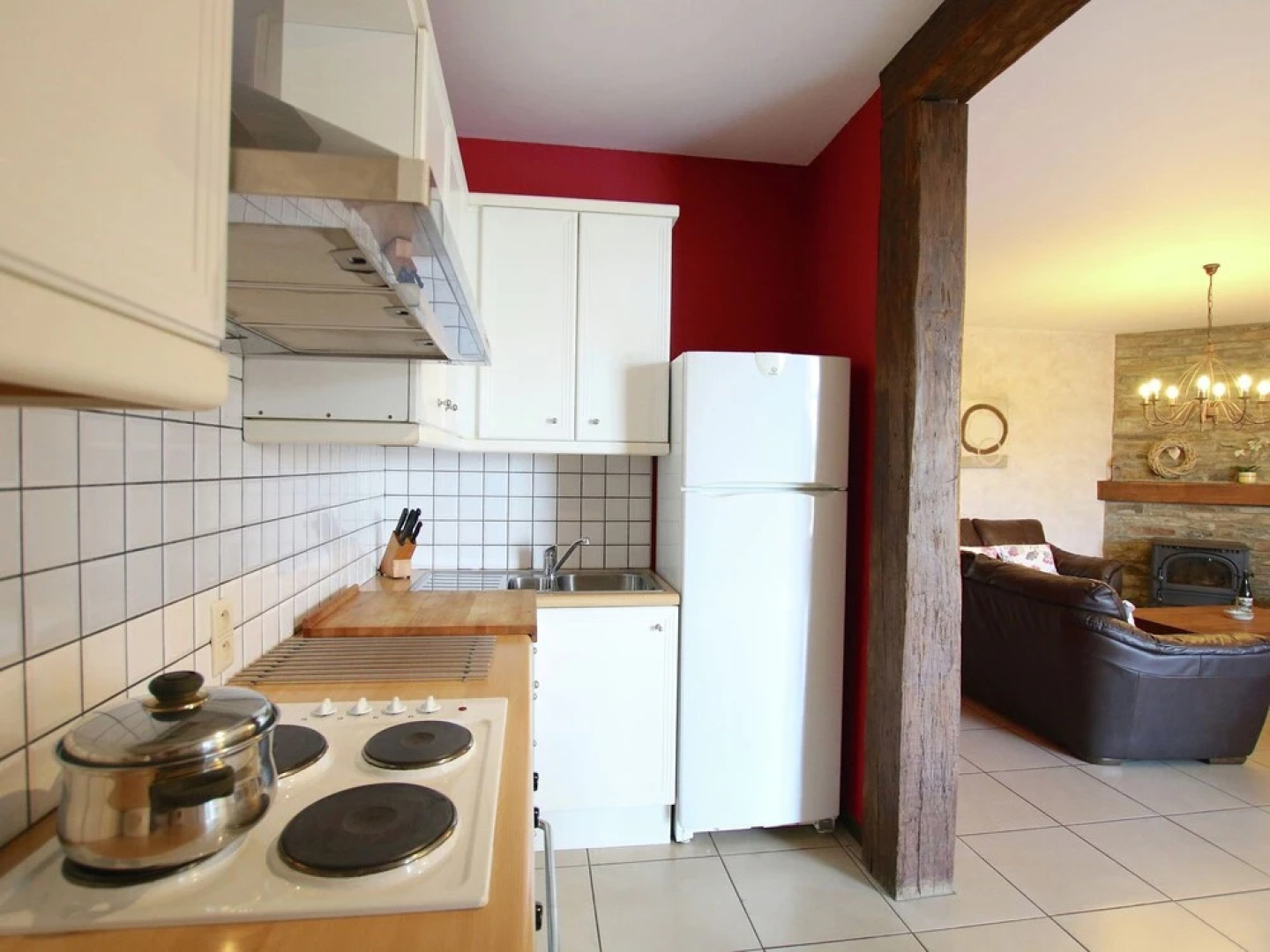 House With 4 Bedrooms in Bertrix, With Enclosed Garden and Wifi