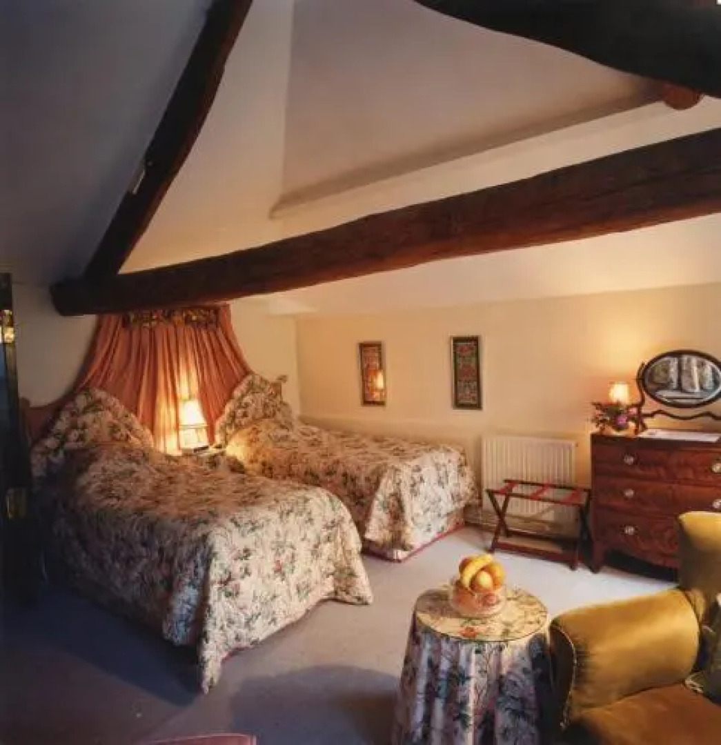 Home Farmhouse Bed and Breakfast