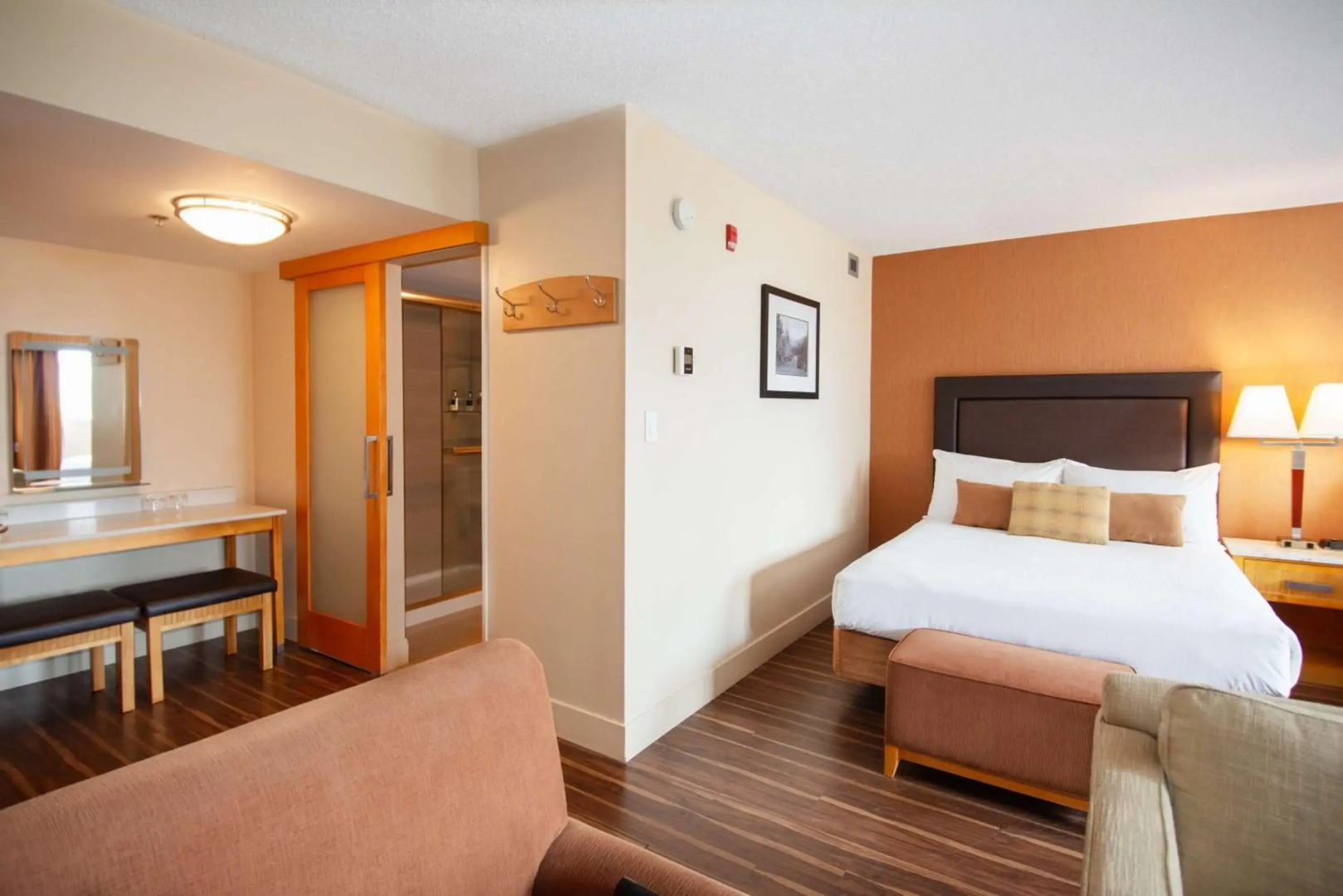 Coast Hillcrest Hotel