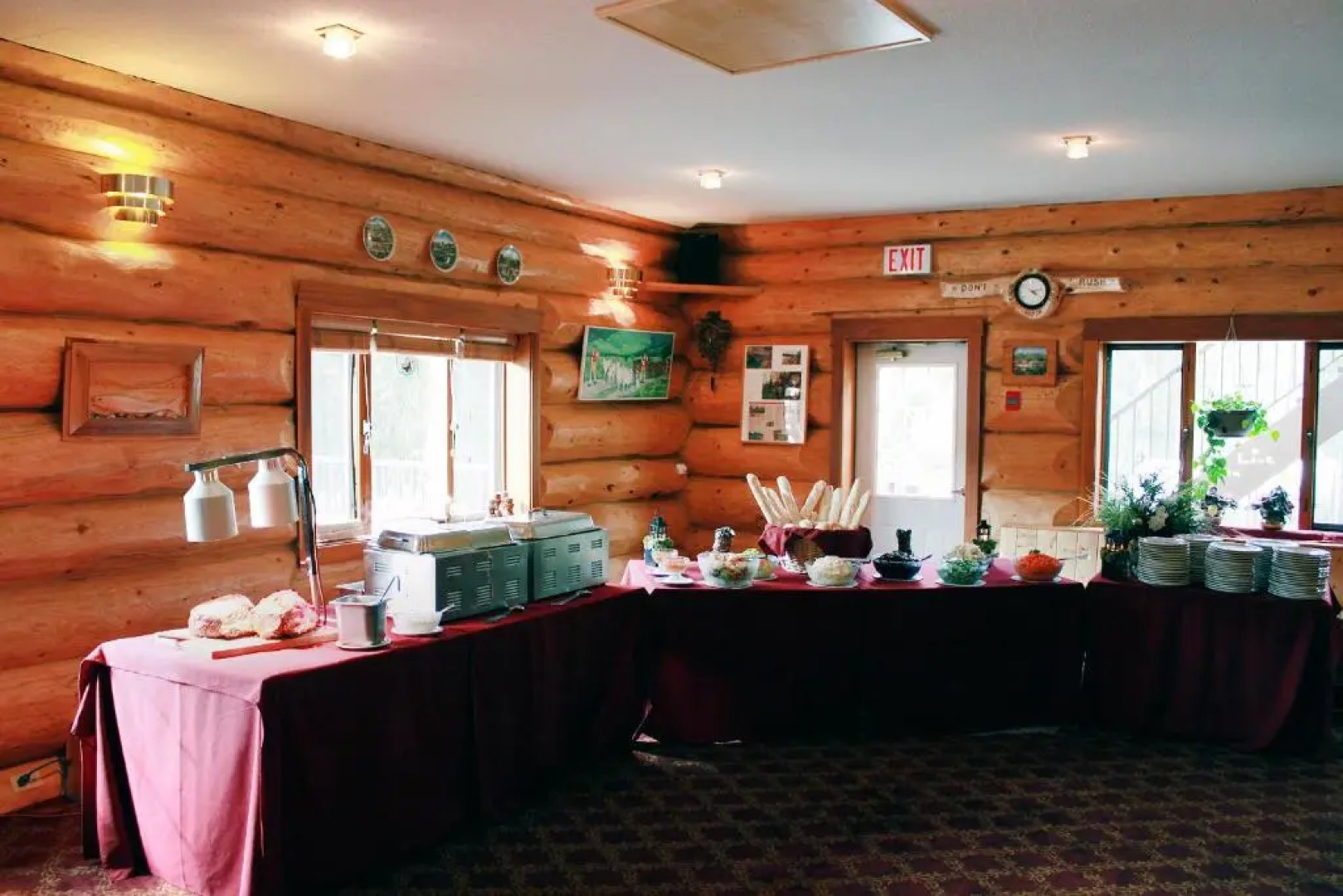 Northern Rockies Lodge