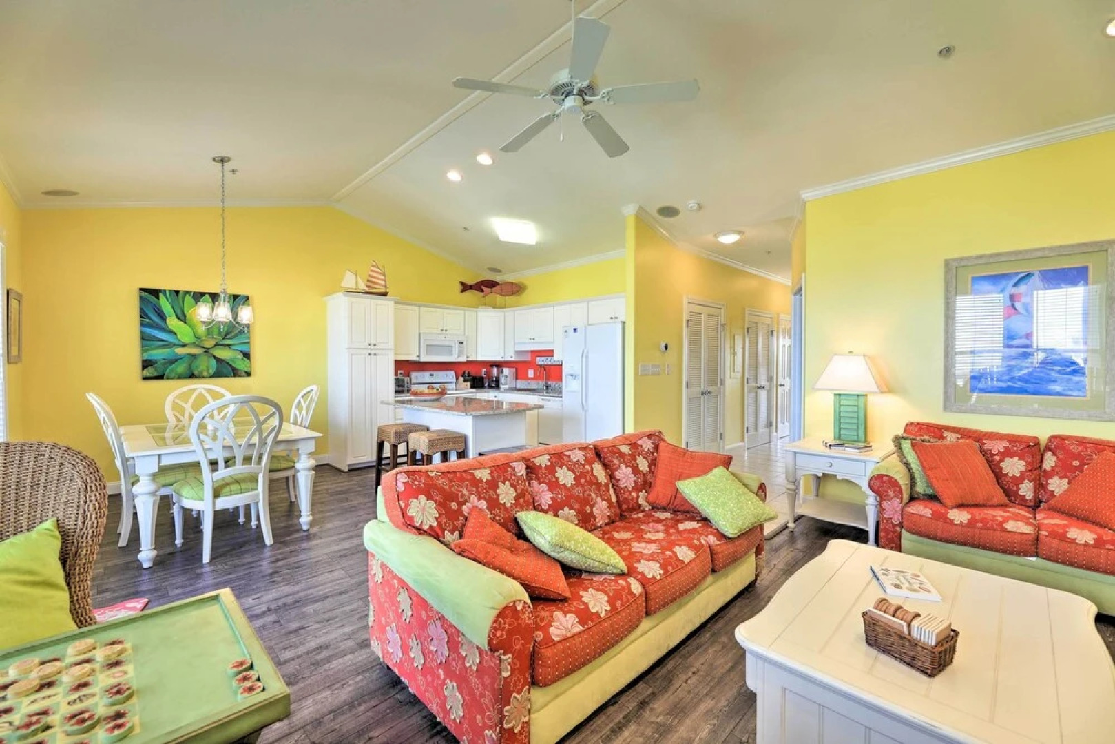 Indian Beach Resort Condo; Walk to Oceanfront!