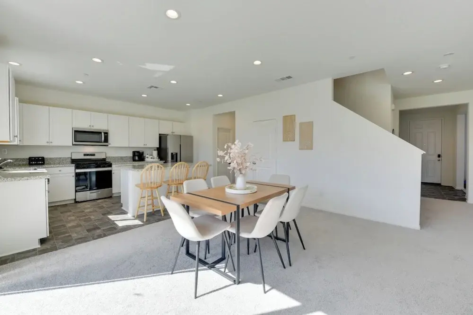 Near Empire Polo Field: Coachella Vacation Rental
