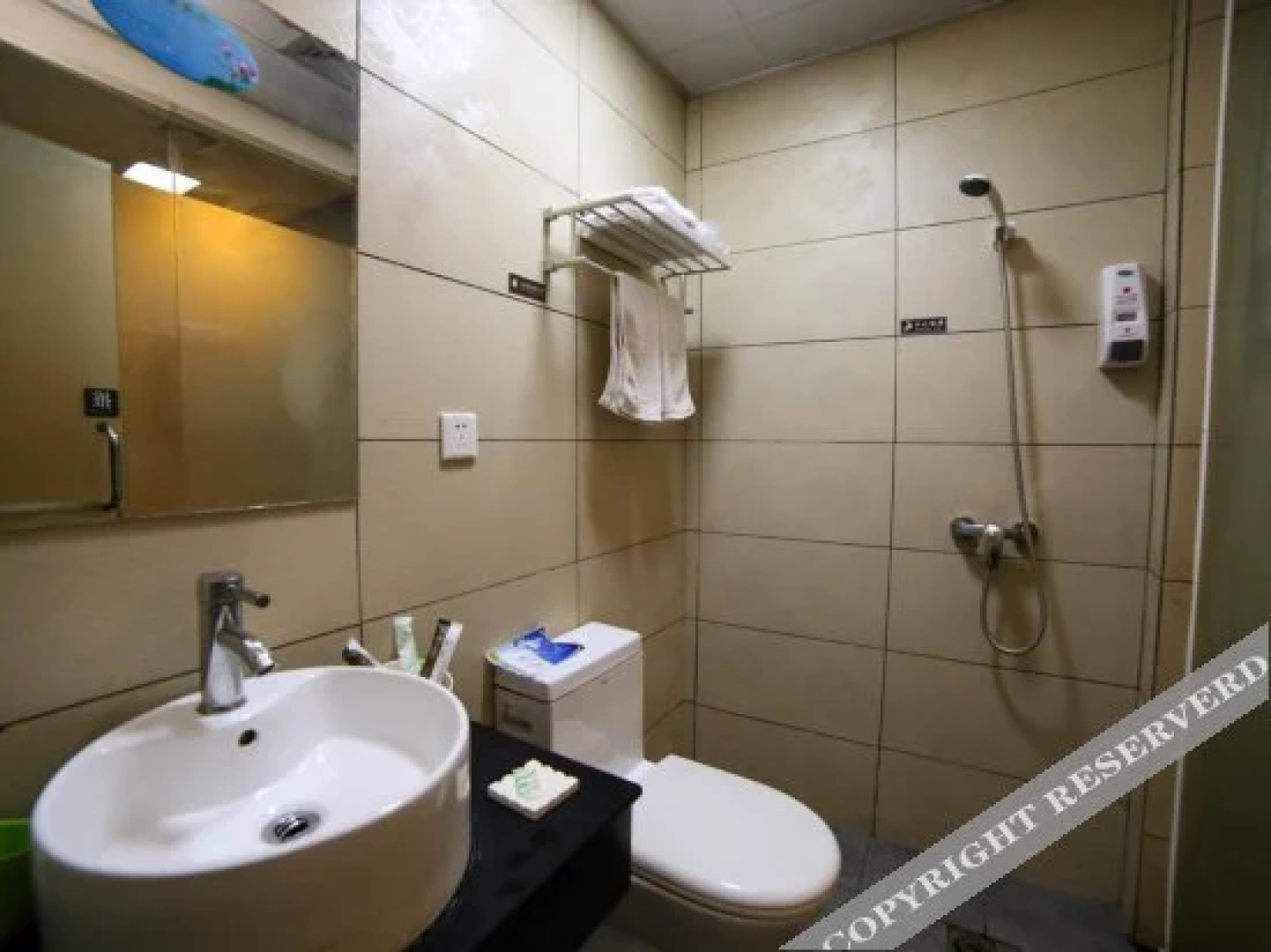 Moli Huakai Chain Hotel Jingzhou Qianshuiwan
