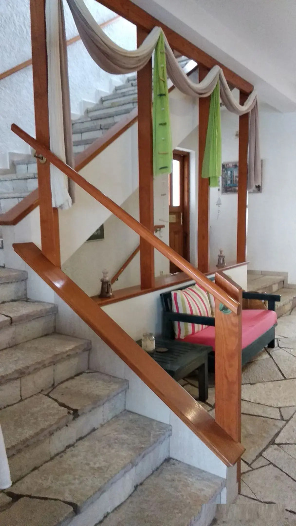 Grekis Hotel and Apartments