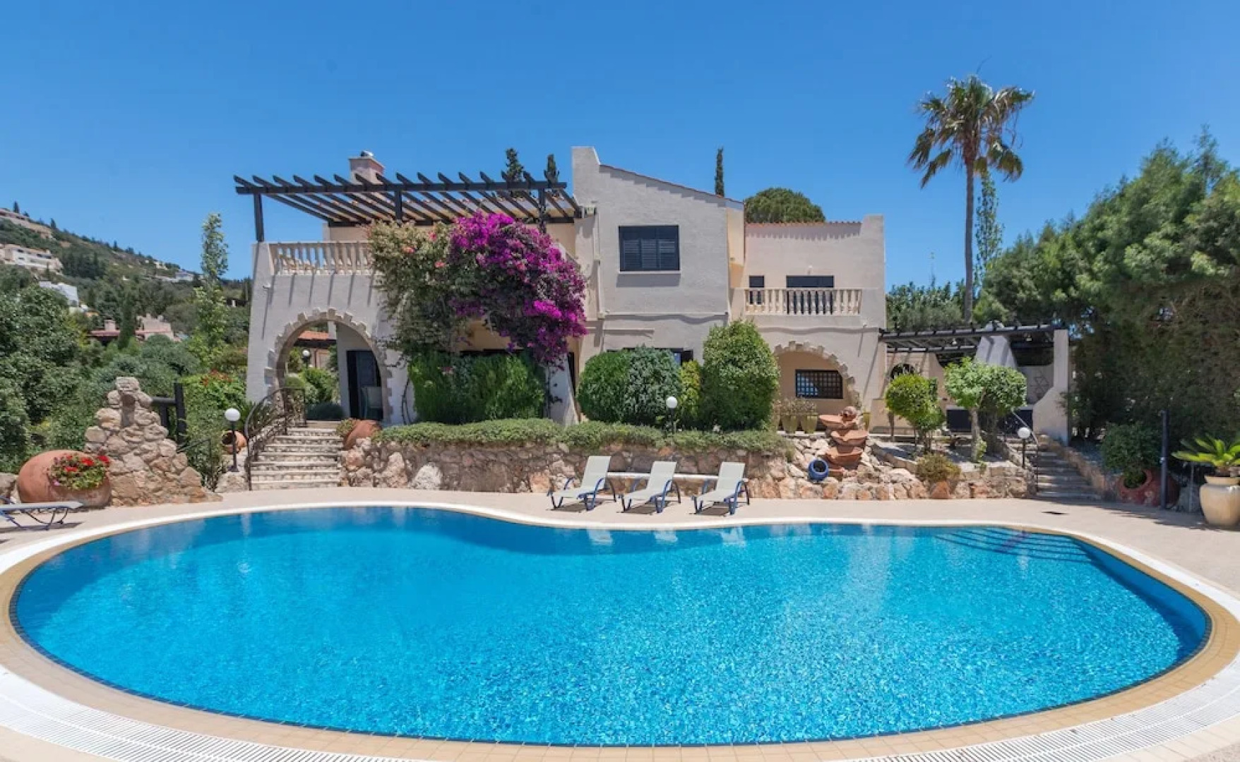 Resitour - Kamares Village