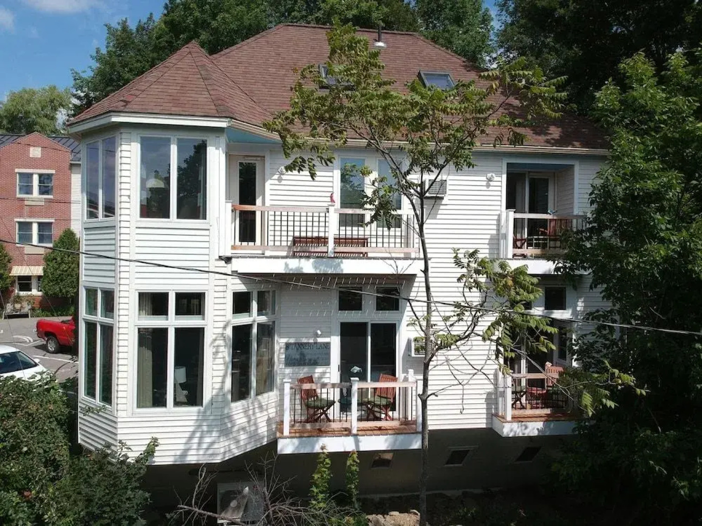 Camden Riverhouse Hotel