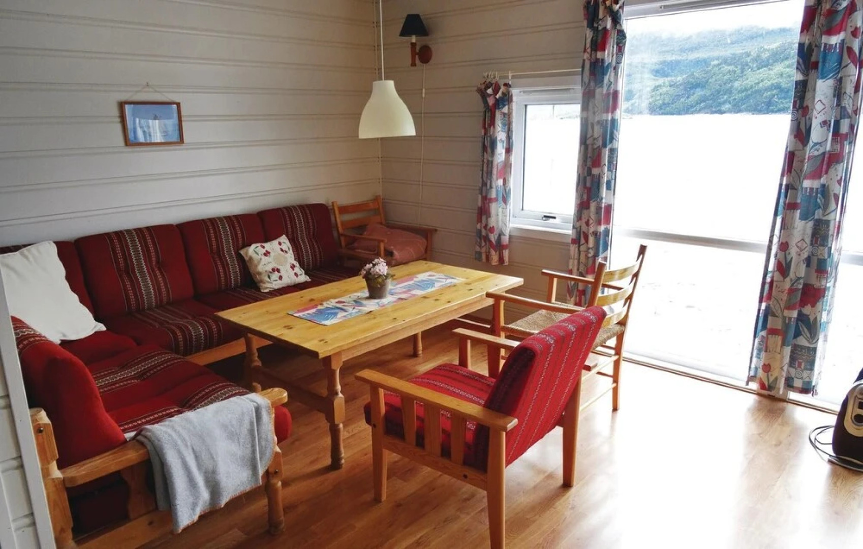 Awesome Home in Jelsa With 3 Bedrooms and Wifi