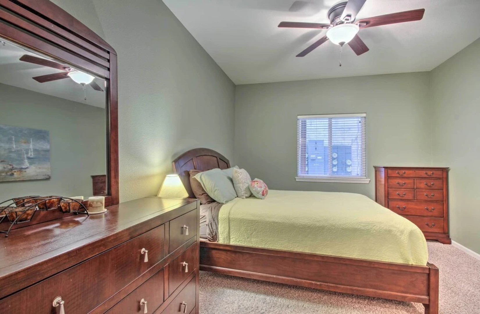 Spacious Lakefront Condo w/ Views in Camdenton!