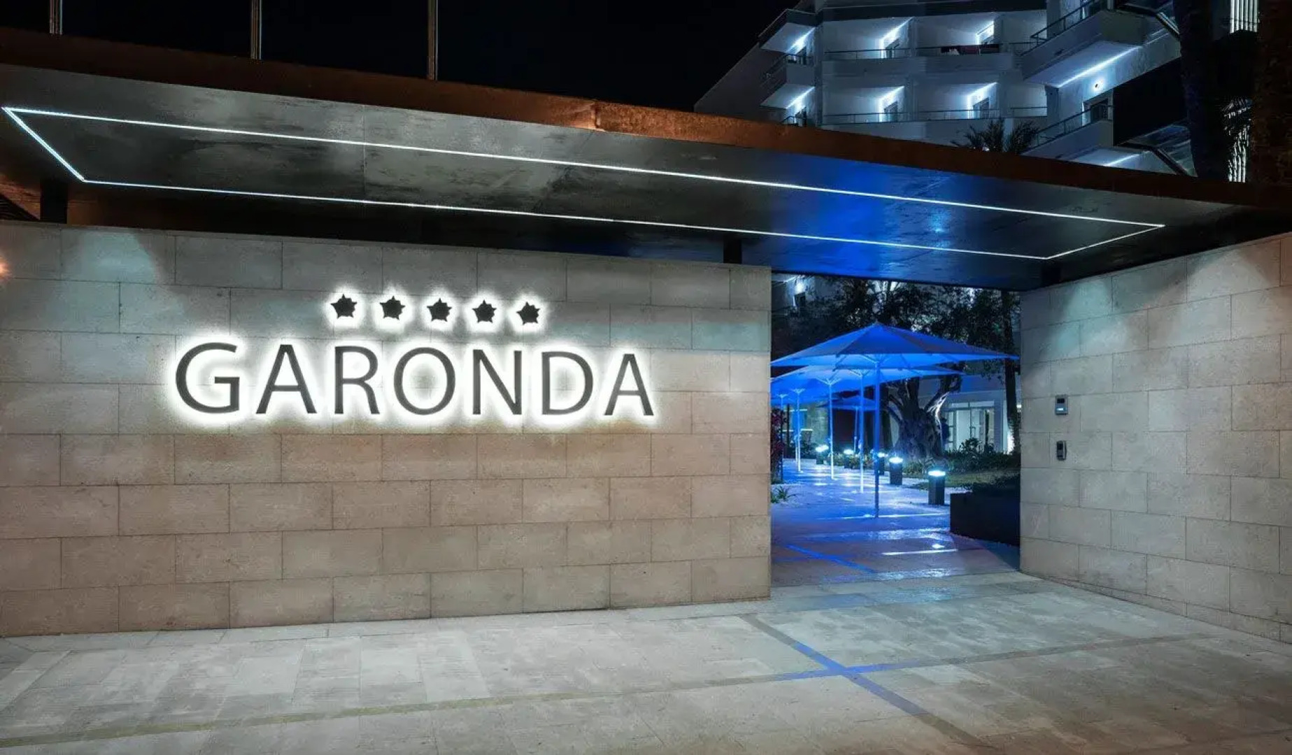 Pure Salt Garonda - Adults Only