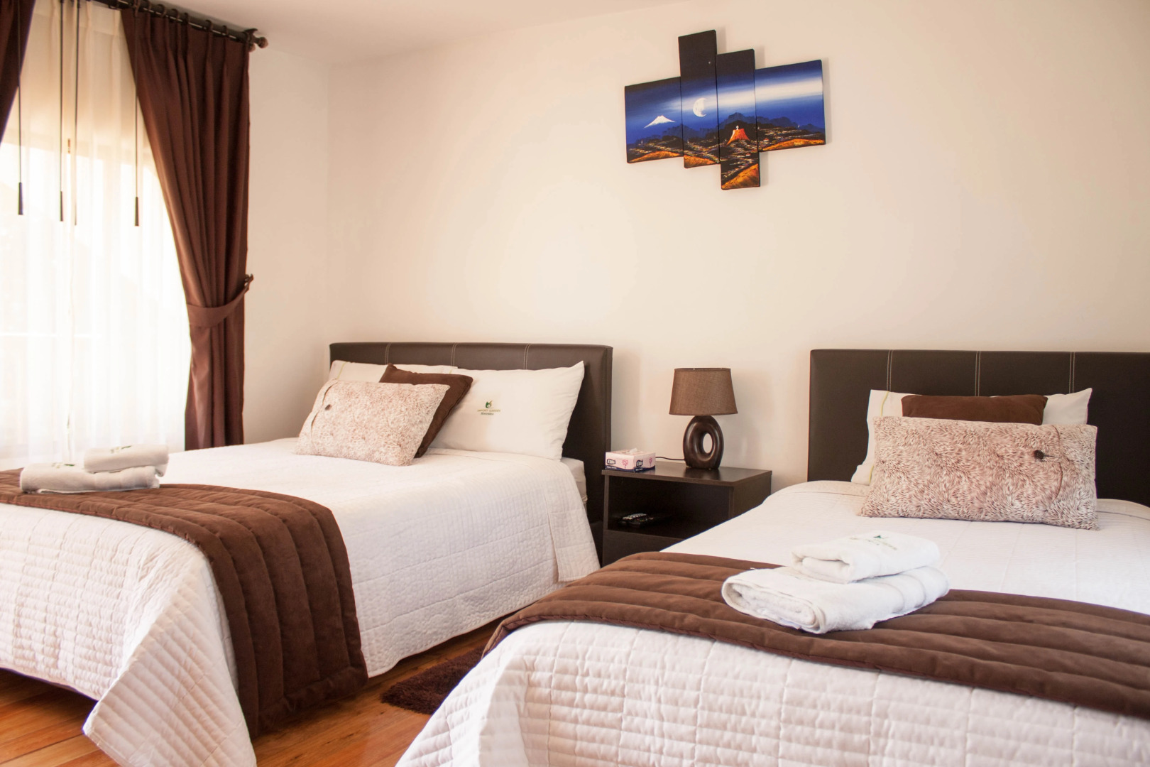 Hosteria Airport Garden