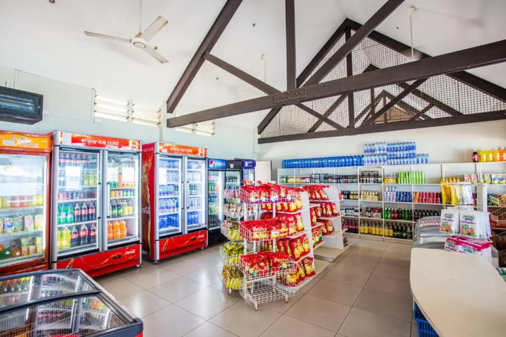 Plantation Island Resort