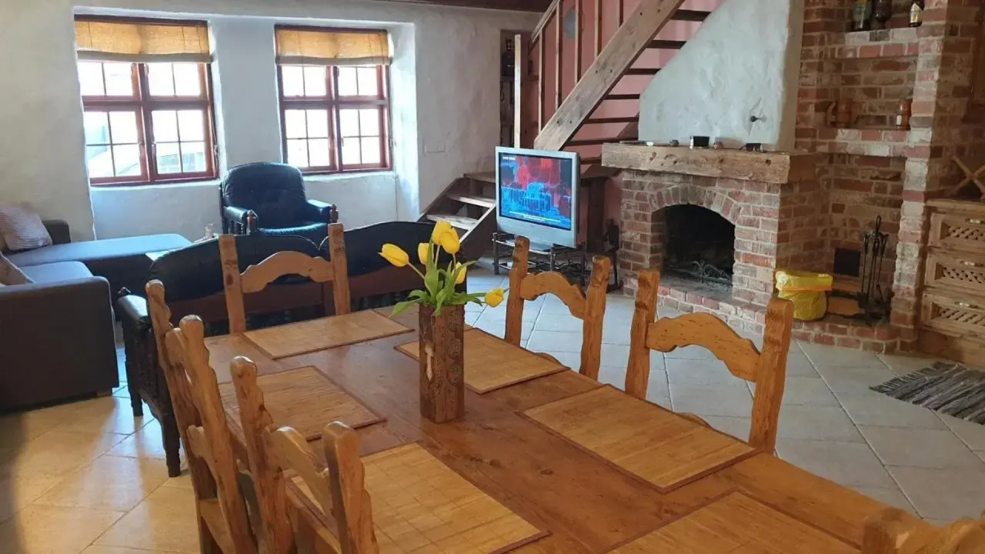 Deluxe Apartments in the City Center with Balcony