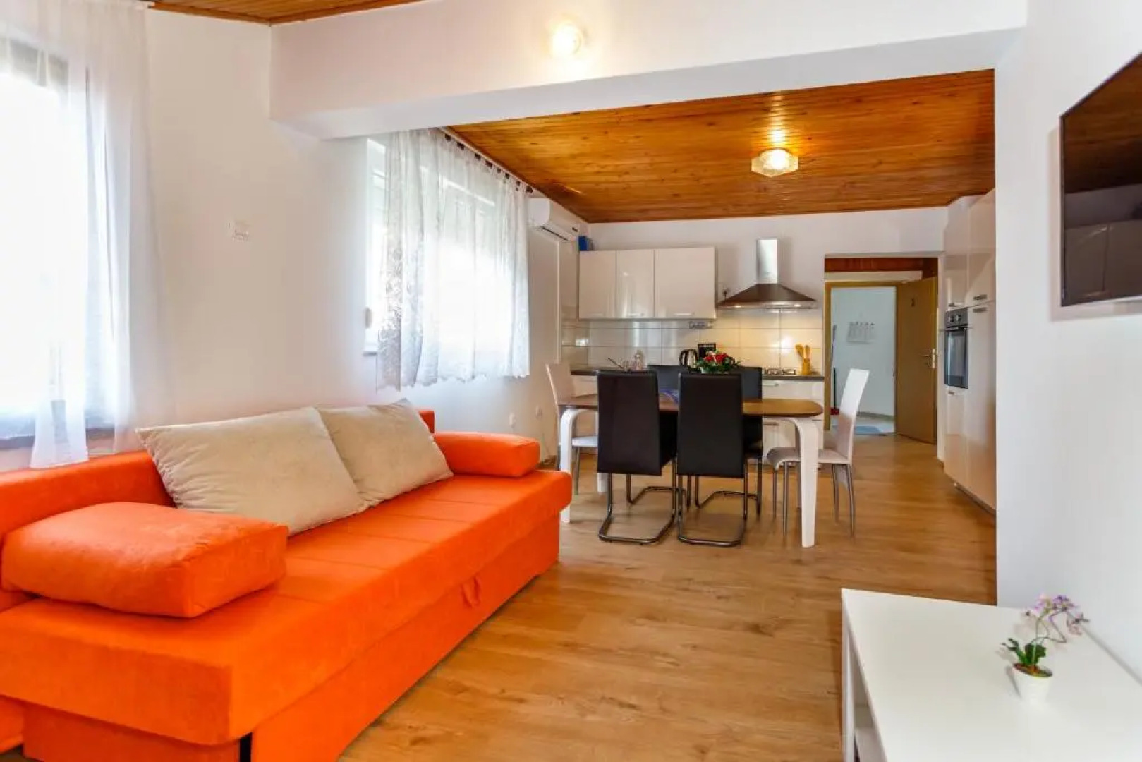 Apartmani Mihaela II