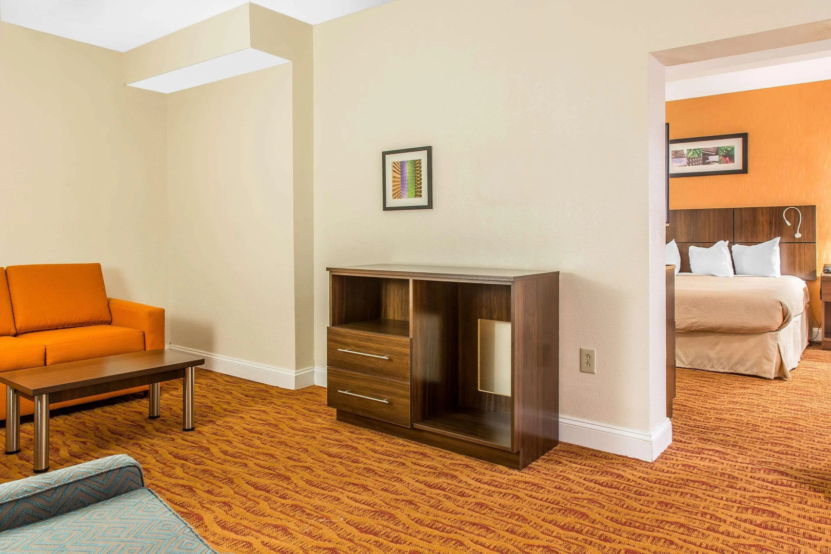 Quality Inn & Suites Middletown - Newport