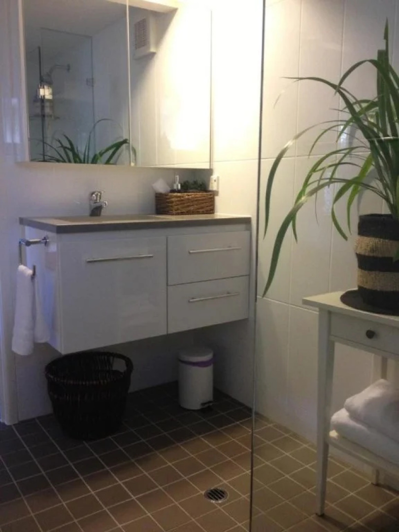 Jacaranda House Bed & Breakfast