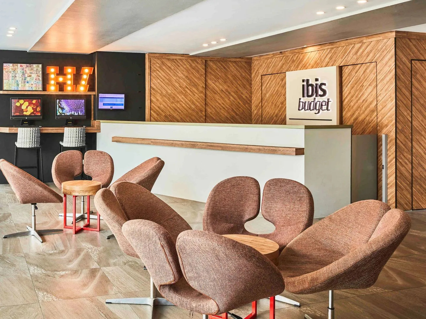 ibis budget Singapore Pearl (ex. Fragrance Hotel - Pearl)