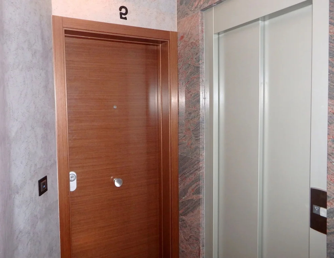 Apartment Alba II