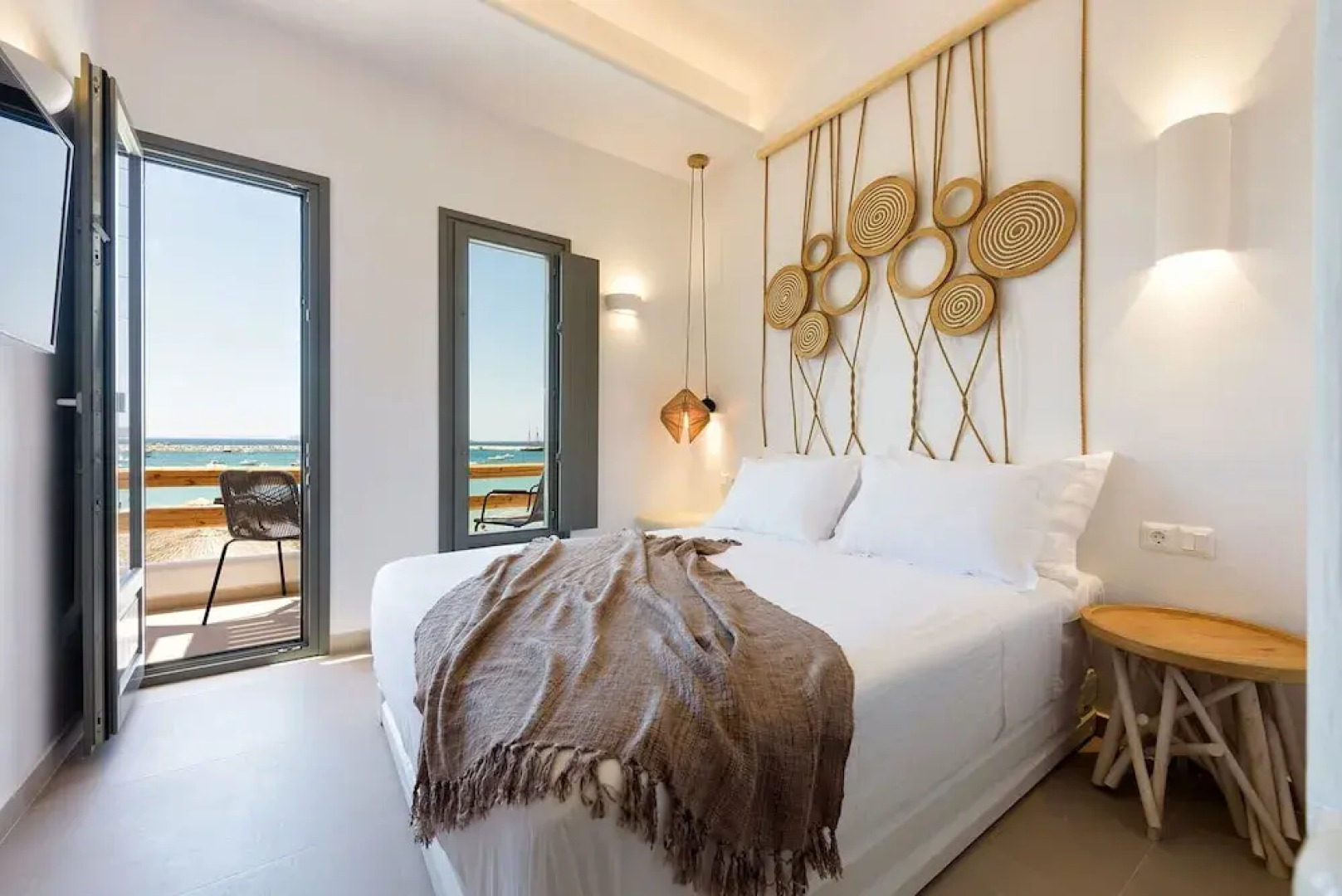 Kiano Suites Paros