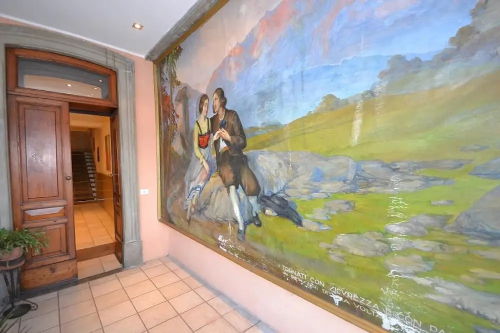 Rodrigo Lakeside Apartments