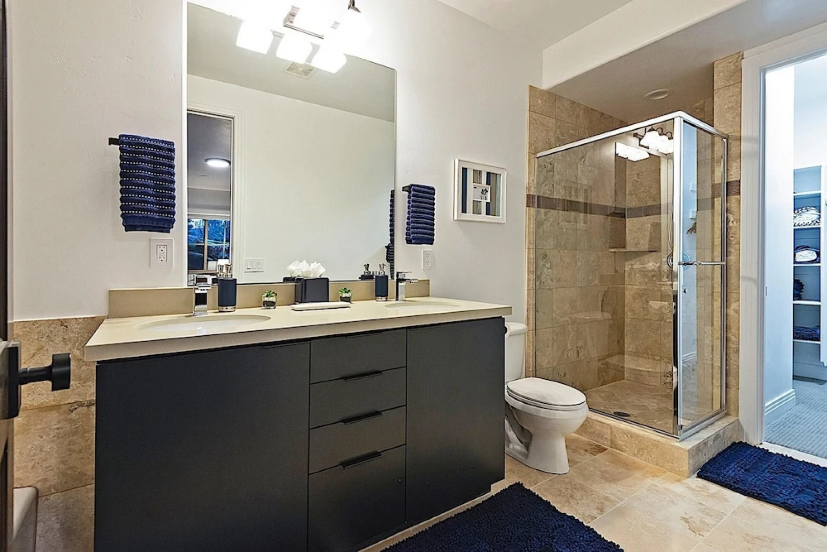 Central to Ski Utah by Casago