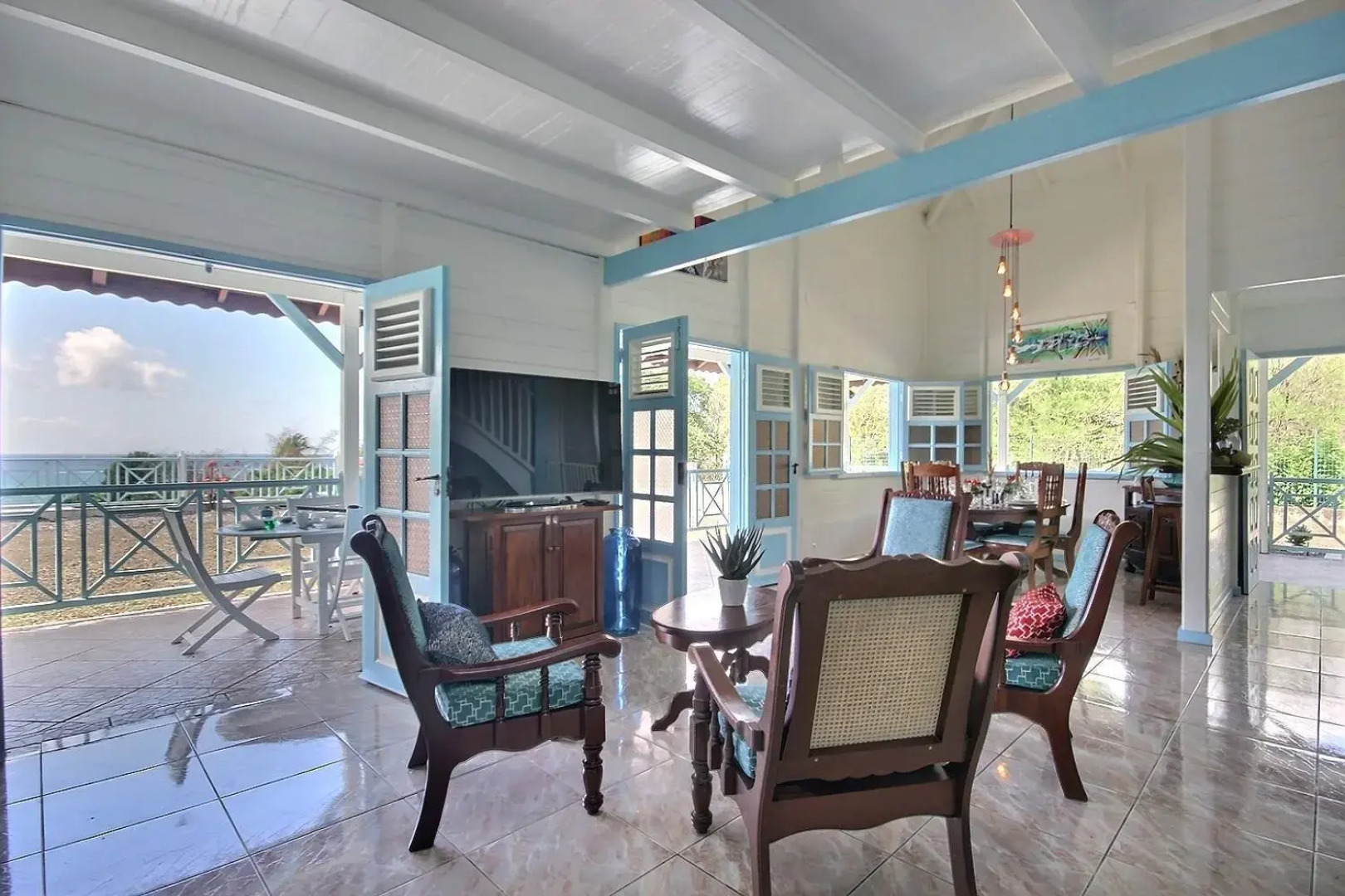 Villa Lyjade, 4 CH, piscine, vue mer