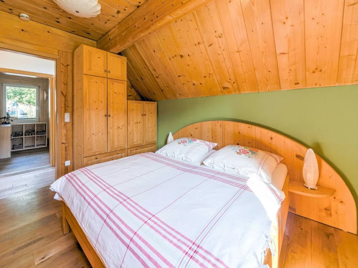 Mountain Apartment Getaway