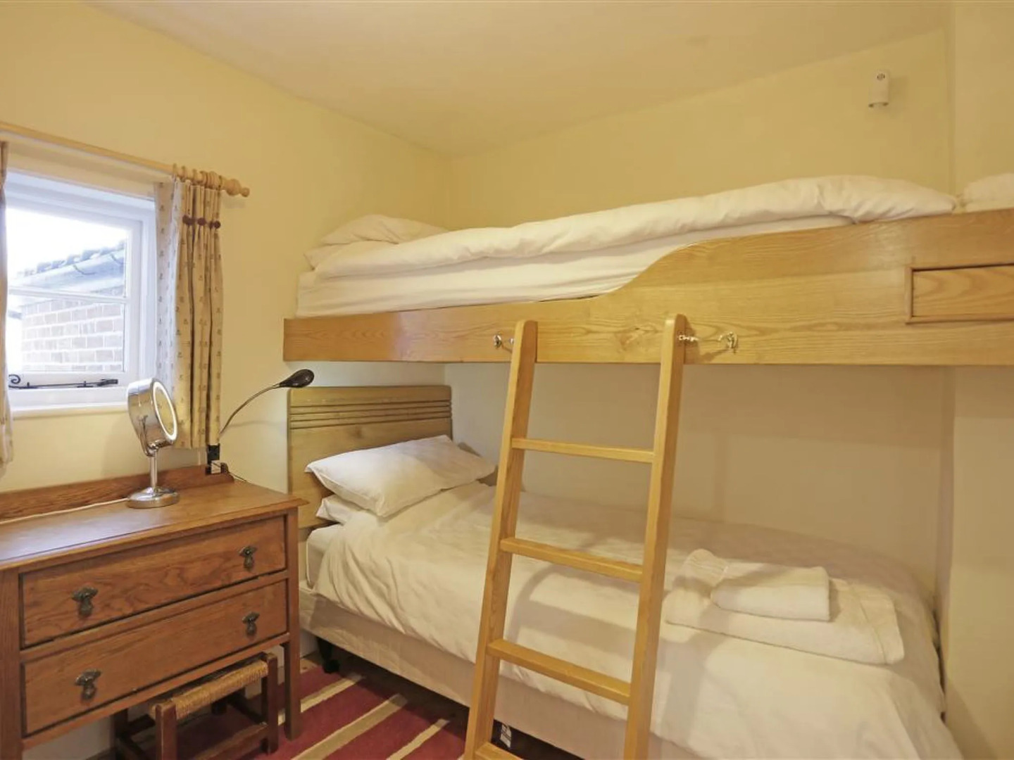 Holiday Home Wayfarer