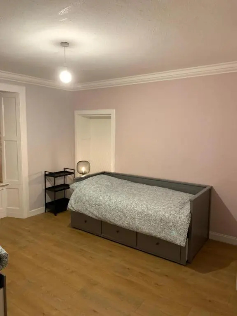 Lovely 2 bedroom condo in Burntisland, Fife