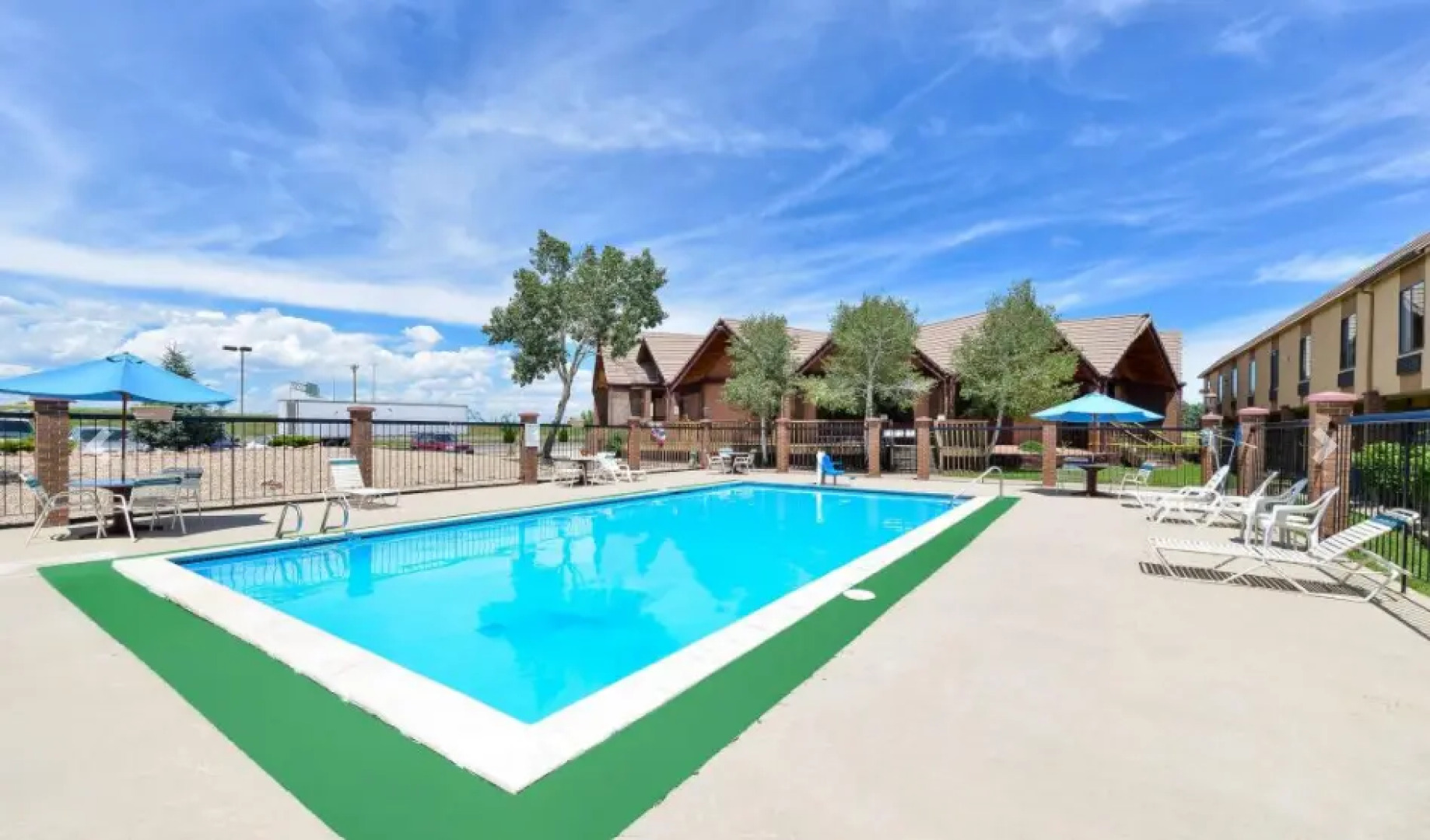 Americas Best Value Inn And Suites Fort Collins East I25