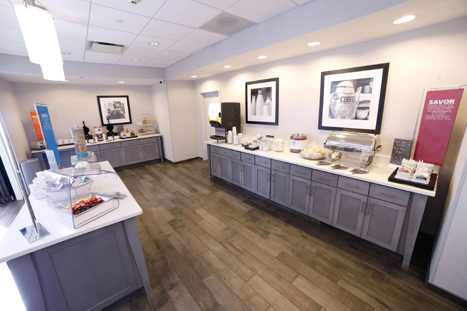 Hampton Inn & Suites Forest City