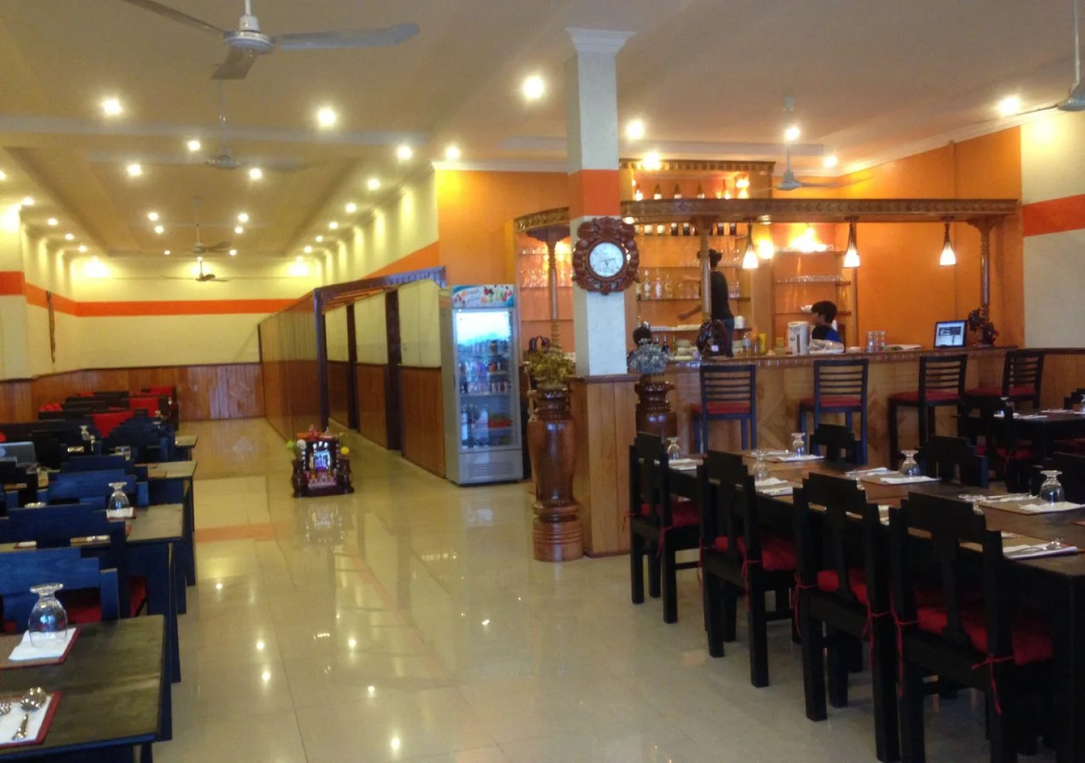 Moon River Guesthouse & Restaurant