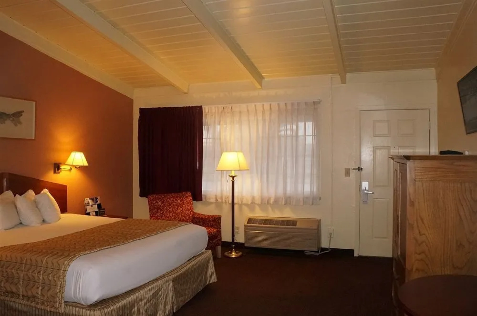 Americas Best Value Inn And Suites Oroville