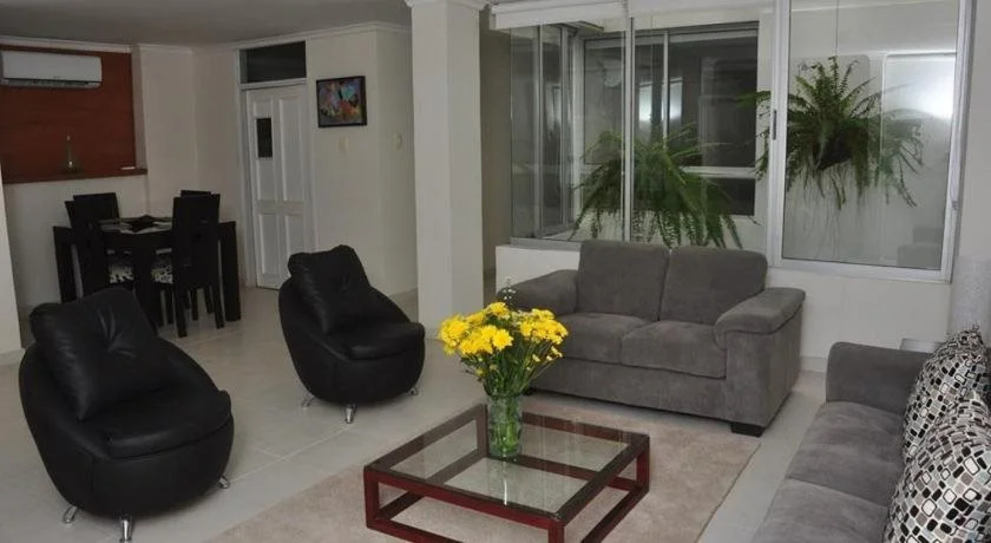 Pompatao Apartamentos & Suites