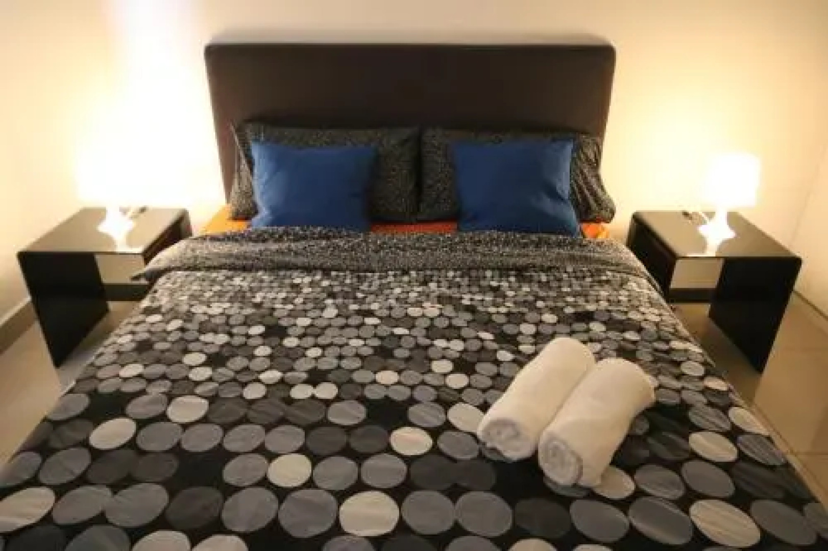 Abz Apartment @ Solstice