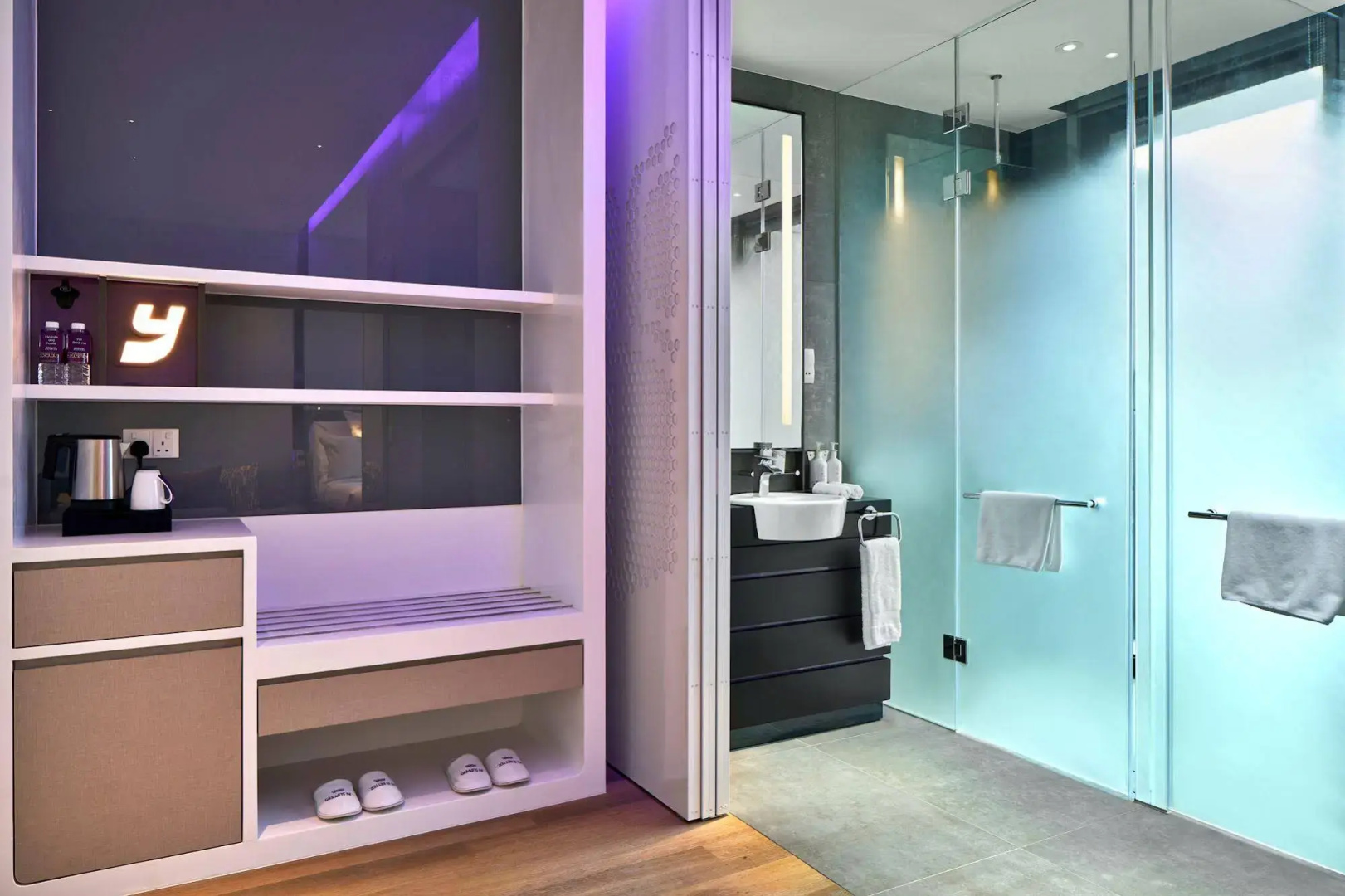 YOTEL Singapore Orchard Road