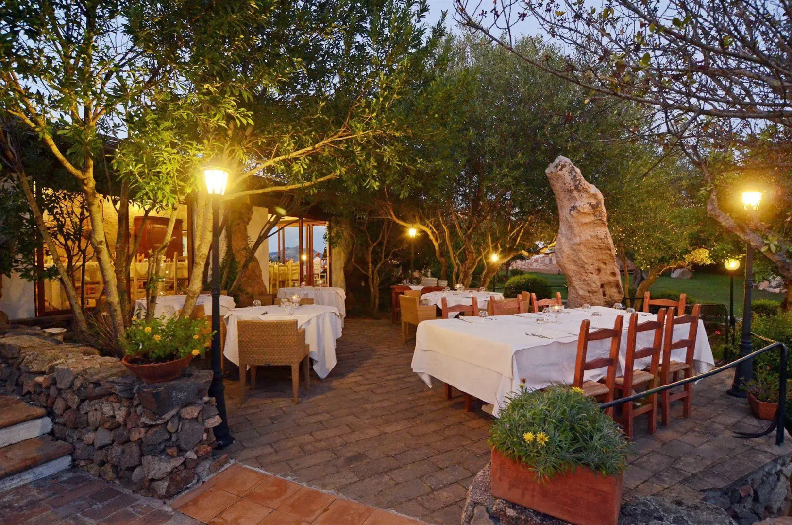 Jaddhu Country Resort