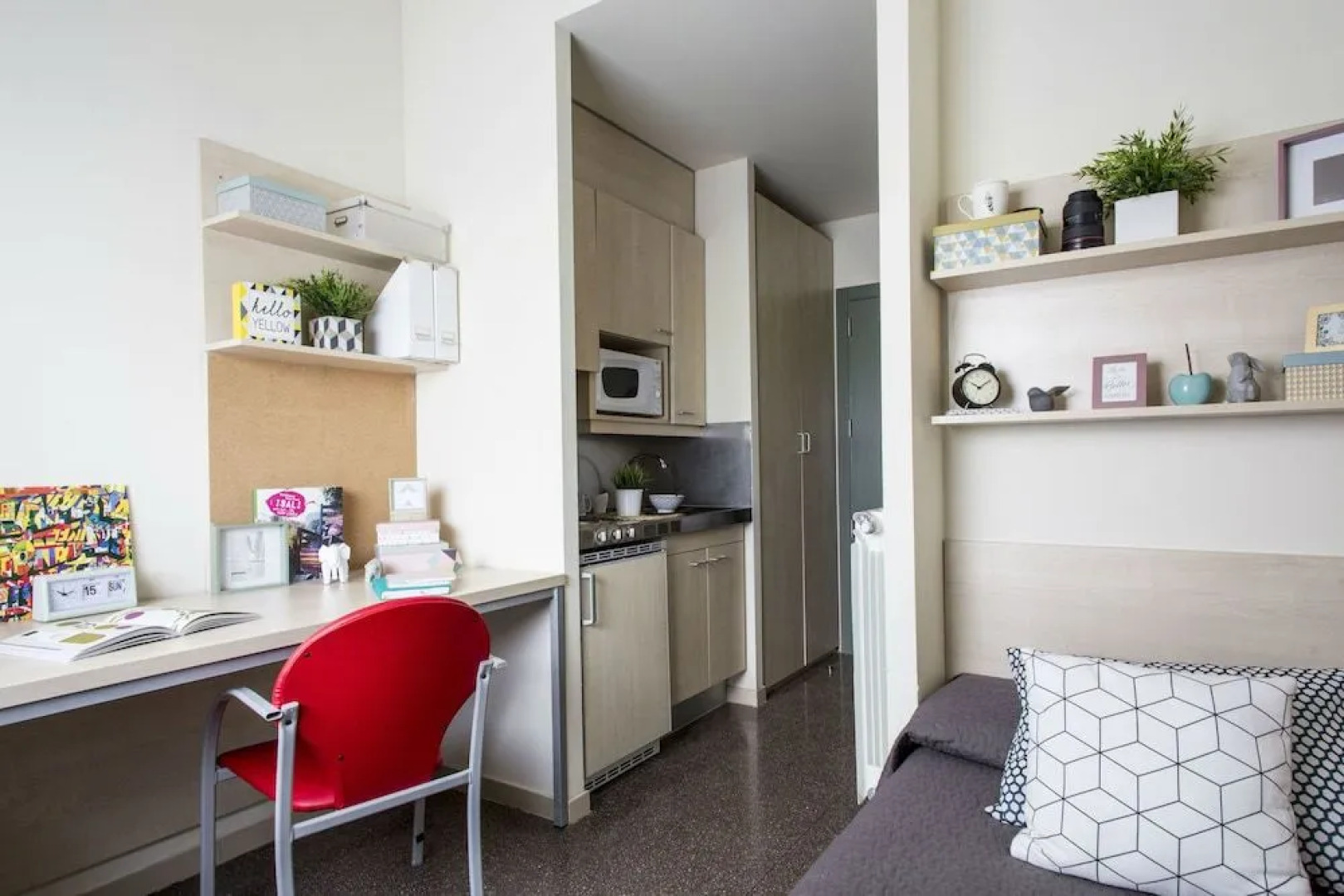 Albergue Residencia Universitaria Resa Los Abedules - Campus Accomodation