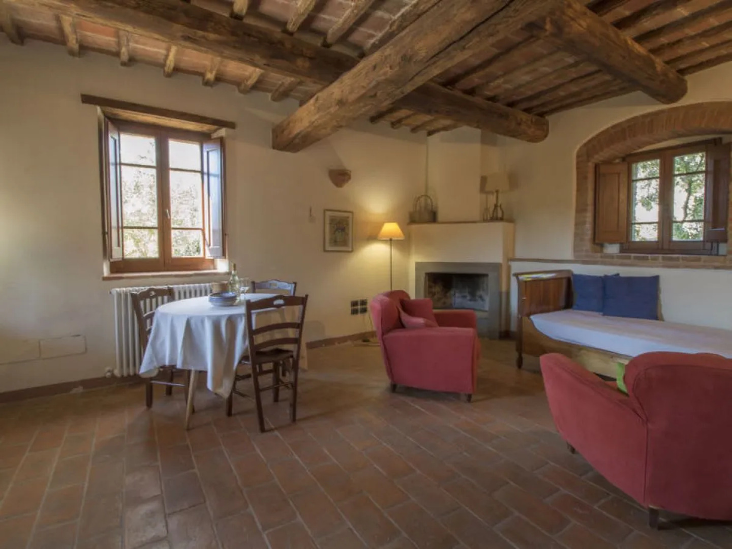 Borgo Monticelli 12877