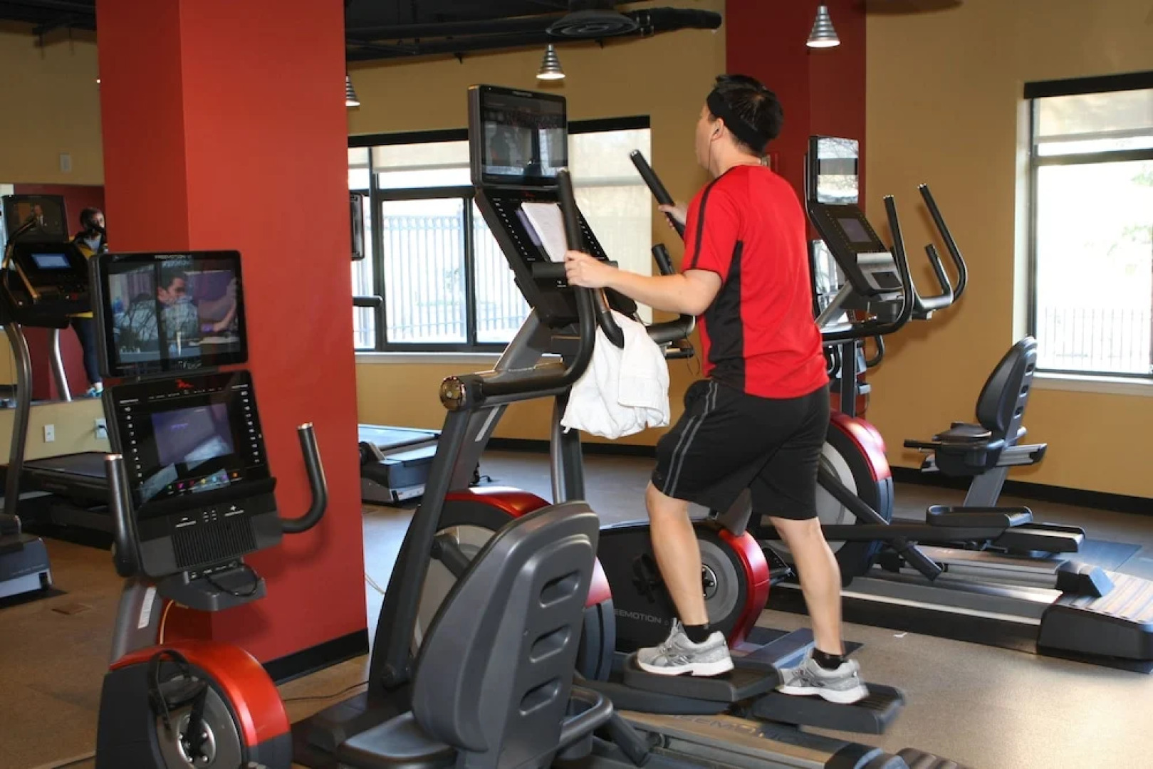 Instrata by Executive Apartments